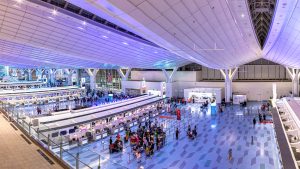 Tokyo Haneda: Super Clean and Friendly